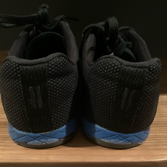 No bull trainer! Great training shoe I used for CrossFit! - Picture 3 of 3